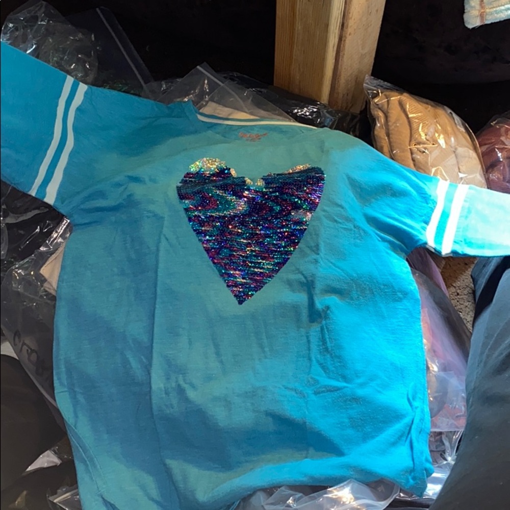 Girls long sleeve tee